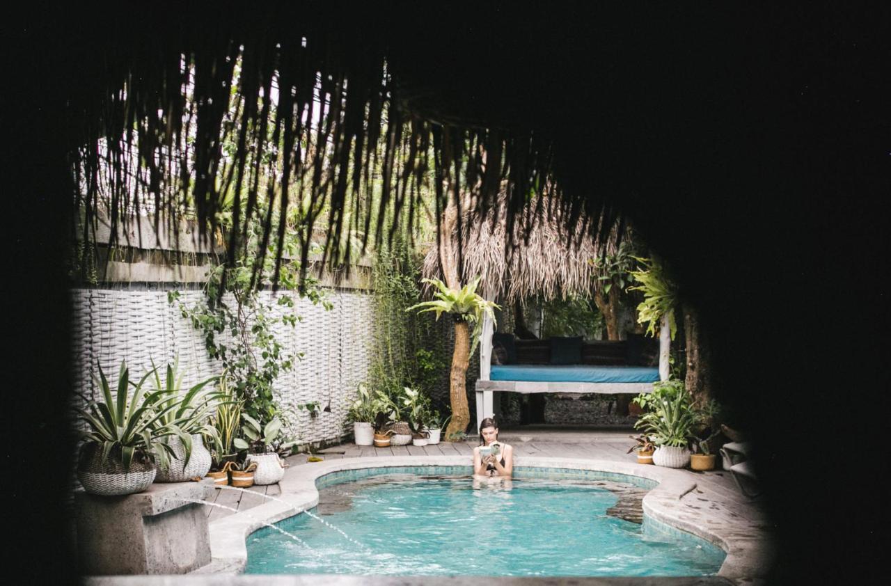 Kosta Hostel Seminyak Esterno foto