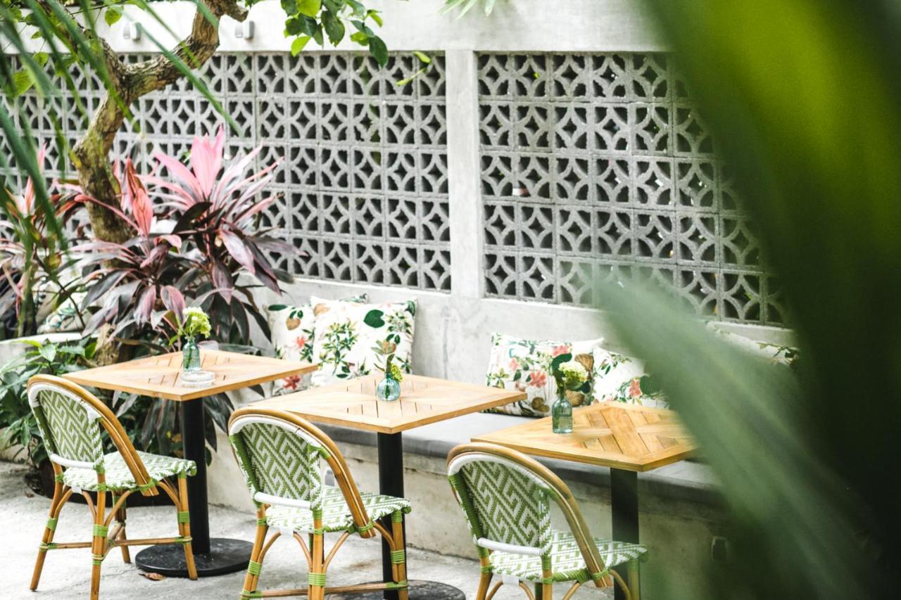 Kosta Hostel Seminyak Esterno foto
